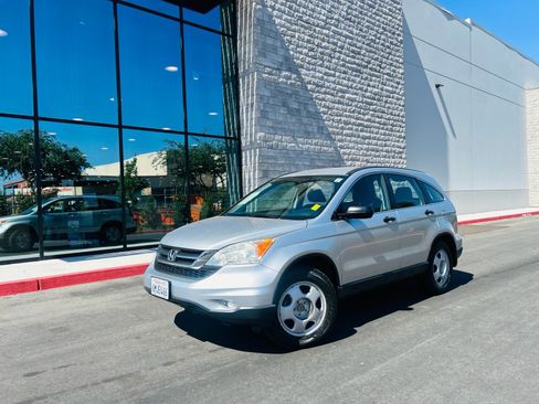 Used 2010 Honda CR-V LX image 1