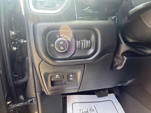 Used 2025 RAM 1500 Laramie w/ Night Edition AWD/4WD image 11
