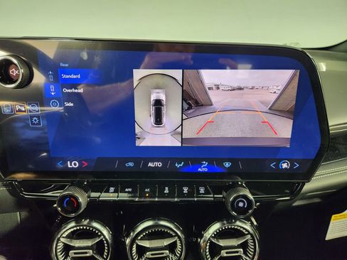 New 2026 Chevrolet Blazer EV LT FWD image 18