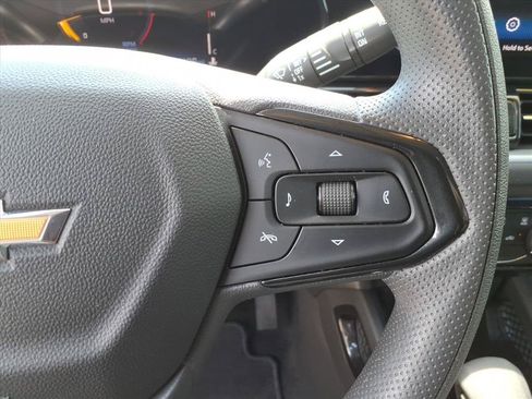 Used 2025 Chevrolet TrailBlazer LT AWD/4WD image 24