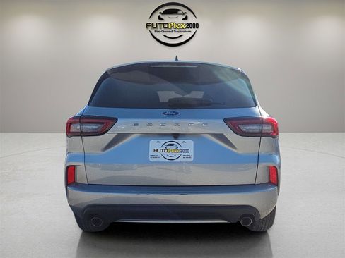 Used 2023 Ford Escape ST-Line image 6