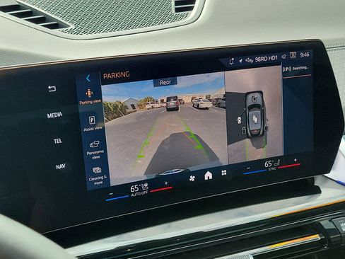 New 2026 BMW X2 xDrive28i w/ Technology Package AWD/4WD image 19