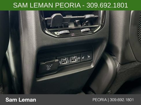 New 2025 Jeep Grand Cherokee Limited w/ Black Appearance Package AWD/4WD image 26