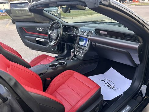 Used 2023 Ford Mustang GT Premium w/ GT Performance Package image 29