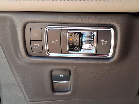 Certified 2022 Lincoln Nautilus Reserve AWD/4WD image 24