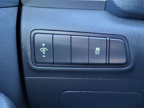 Used 2018 Hyundai Tucson SEL image 25