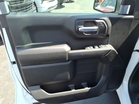 New 2026 Chevrolet Silverado 1500 W/T w/ WT Value Package AWD/4WD image 10