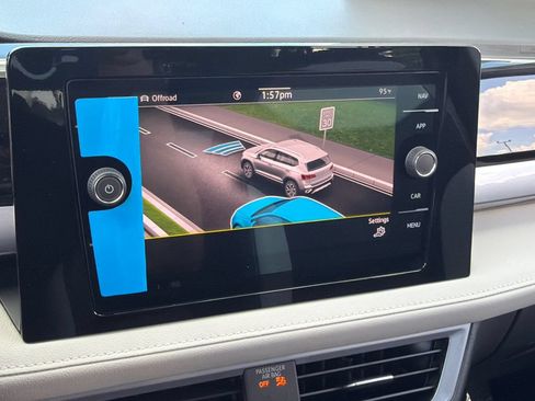 New 2026 Volkswagen Taos SEL AWD/4WD image 30