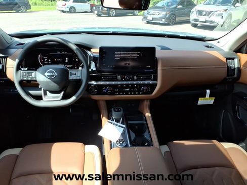 New 2026 Nissan Pathfinder Platinum w/ Cargo Package AWD/4WD image 11