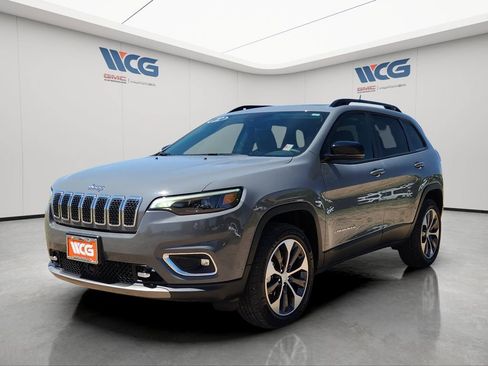 Used 2022 Jeep Cherokee Limited w/ Elite Package AWD/4WD image 5