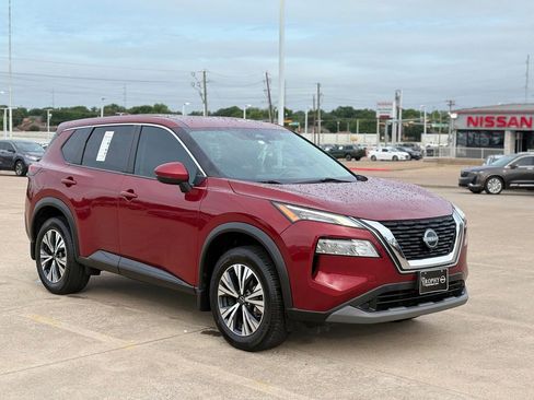 Used 2022 Nissan Rogue SV FWD image 6