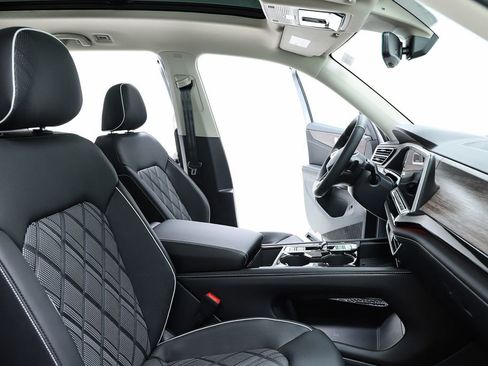 New 2026 Volkswagen Atlas SEL Premium R-Line image 75