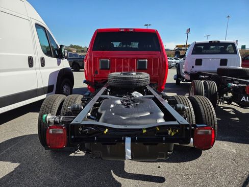 New 2026 RAM 3500 Tradesman image 9