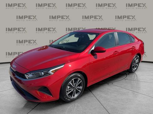 Used 2024 Kia Forte LXS image 1