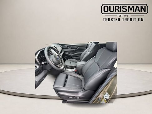 Used 2025 Subaru Ascent Limited AWD/4WD image 4