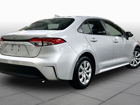Used 2024 Toyota Corolla LE FWD image 13