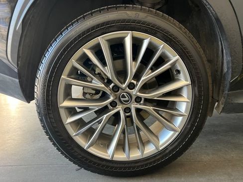 Used 2025 Lexus NX 350h AWD w/ Accessory Package (2T) image 11
