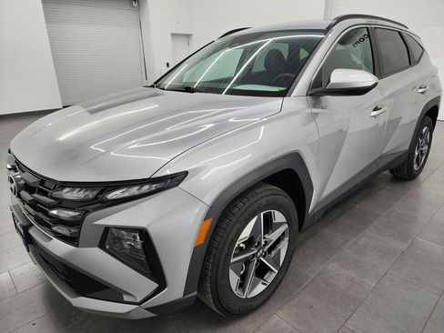 Used 2025 Hyundai Tucson SEL image 7