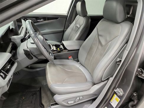 Used 2021 Lincoln Nautilus Reserve image 19