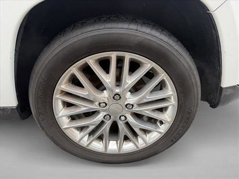 Used 2018 Jeep Grand Cherokee Summit image 9