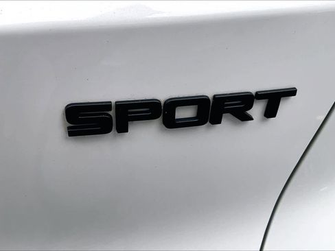 Certified 2023 Honda CR-V Sport image 9