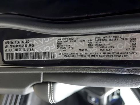 Used 2022 Jeep Grand Cherokee Limited 4xe AWD/4WD image 32