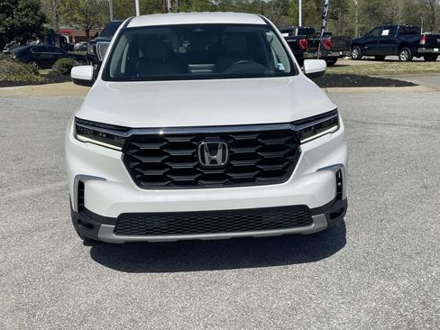 Used 2023 Honda Pilot EX-L image 2