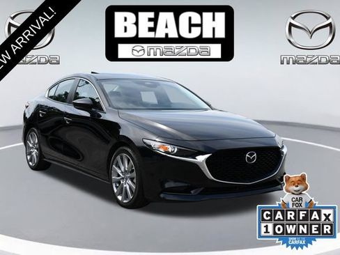 Used 2025 MAZDA MAZDA3 s FWD image 1