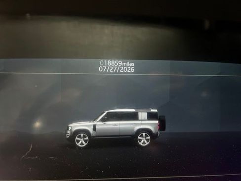 Used 2023 Land Rover Defender 110 S AWD/4WD image 6