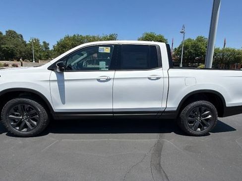 New 2026 Honda Ridgeline Sport image 7