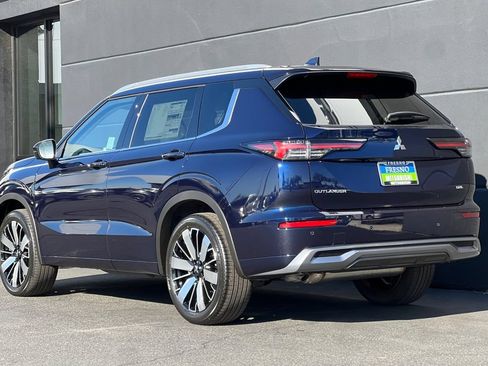 New 2026 Mitsubishi Outlander SEL FWD image 7