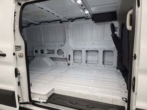 New 2024 Ford Transit 250 Low Roof RWD image 18