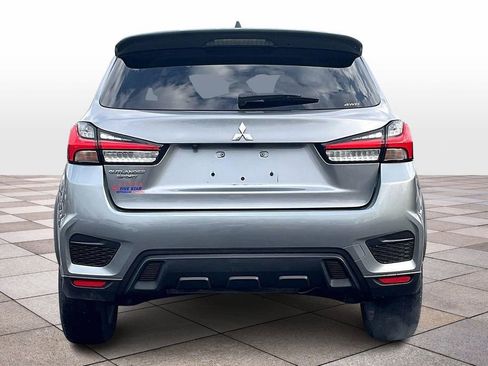 Used 2022 Mitsubishi Outlander Sport ES image 4