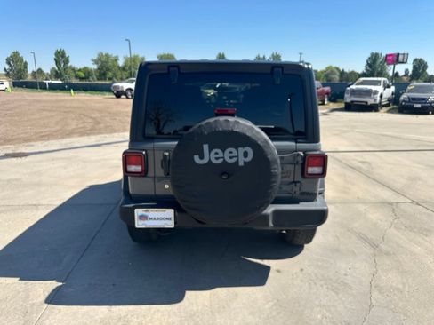 Used 2020 Jeep Wrangler Unlimited Sport AWD/4WD image 35