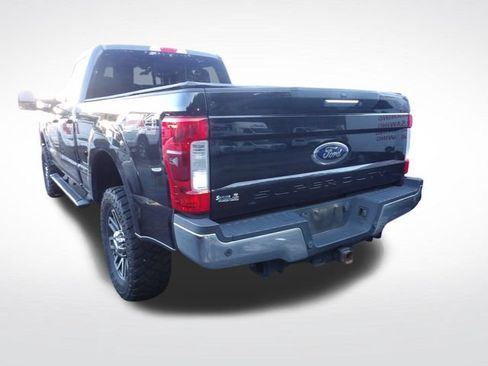 Used 2017 Ford F250 Lariat w/ Lariat Value Package AWD/4WD image 11