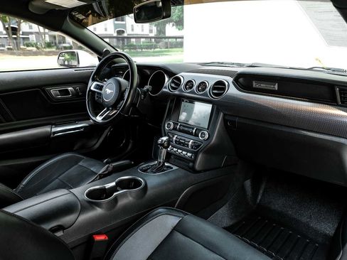 Used 2019 Ford Mustang GT Premium w/ GT Performance Package RWD image 15