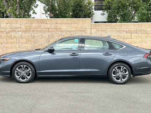 Used 2023 Honda Accord EX image 7