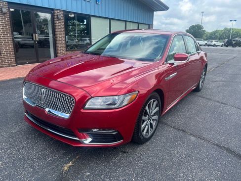 Used 2020 Lincoln Continental AWD image 2