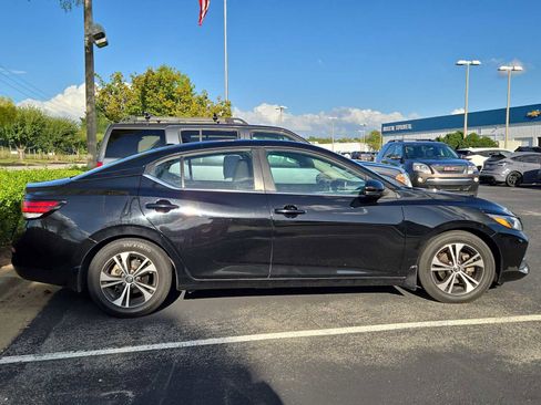 Used 2020 Nissan Sentra SV image 4