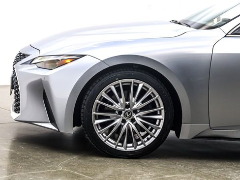 Used 2023 Lexus IS 300 w/ Premium Package image 10