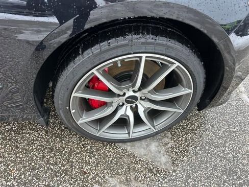 Used 2025 Genesis G70 2.5T image 33