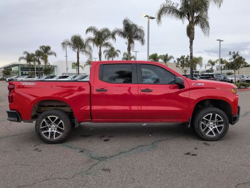 Used 2019 Chevrolet Silverado 1500 Custom Trail Boss w/ Custom Convenience Package image 11
