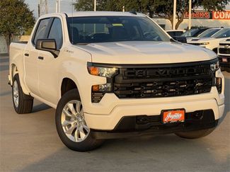 New 2026 Chevrolet Silverado 1500 Custom video 2