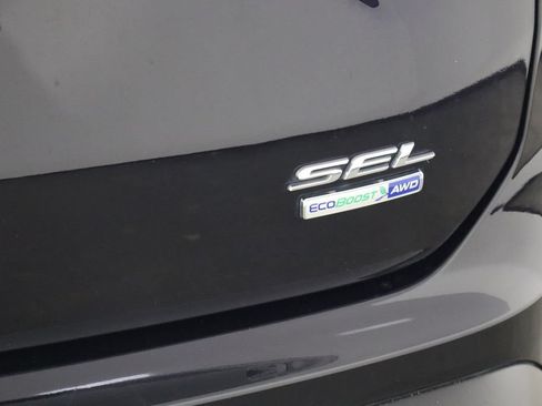 Used 2020 Ford Edge SEL w/ Cold Weather Package AWD/4WD image 41