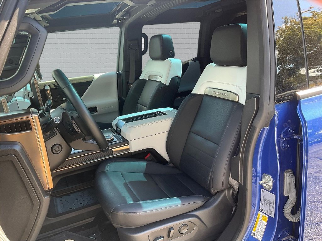 Used 2024 GMC Hummer EV 2X w/ Extreme Off-Road Package AWD/4WD image 18
