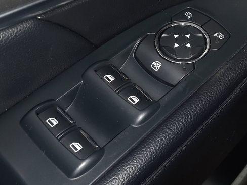 Used 2019 Ford Explorer Sport image 27