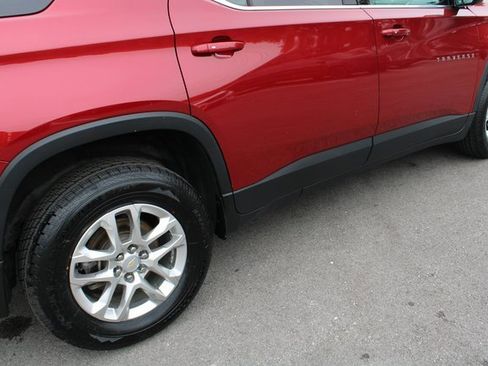 Used 2020 Chevrolet Traverse LT w/ Driver Confidence II Package image 54