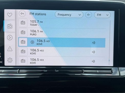 New 2026 Volkswagen Atlas Cross Sport SE image 24