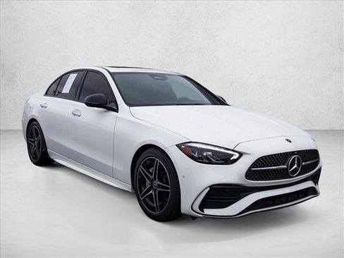 Used 2023 Mercedes-Benz C 300 4MATIC Sedan image 3