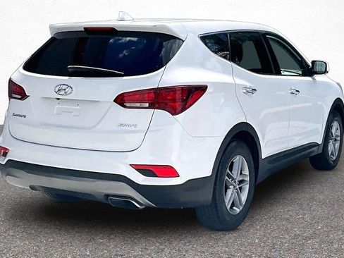 Used 2017 Hyundai Santa Fe Sport FWD image 7